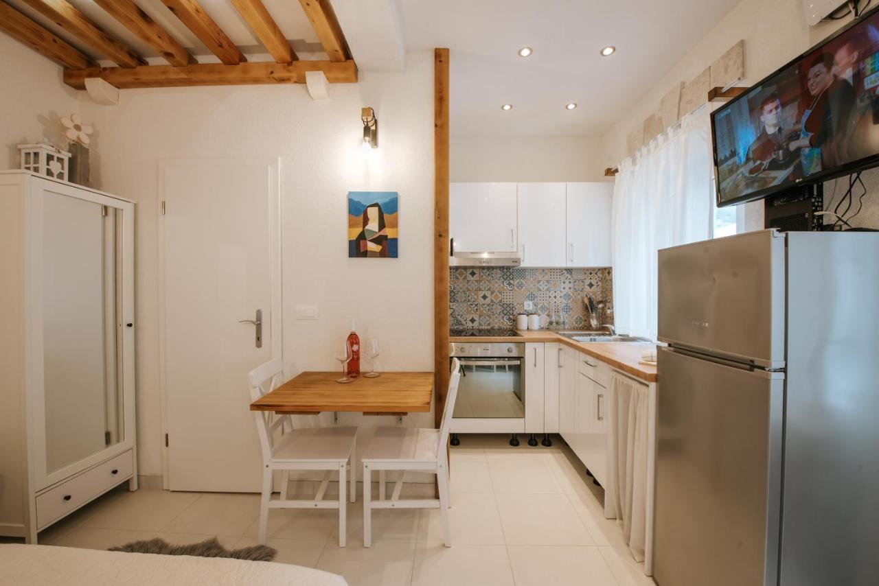 شقة House Cicibela Baška Voda المظهر الخارجي الصورة