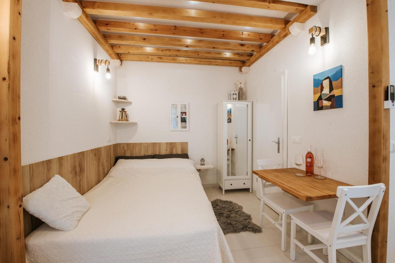 شقة House Cicibela Baška Voda المظهر الخارجي الصورة